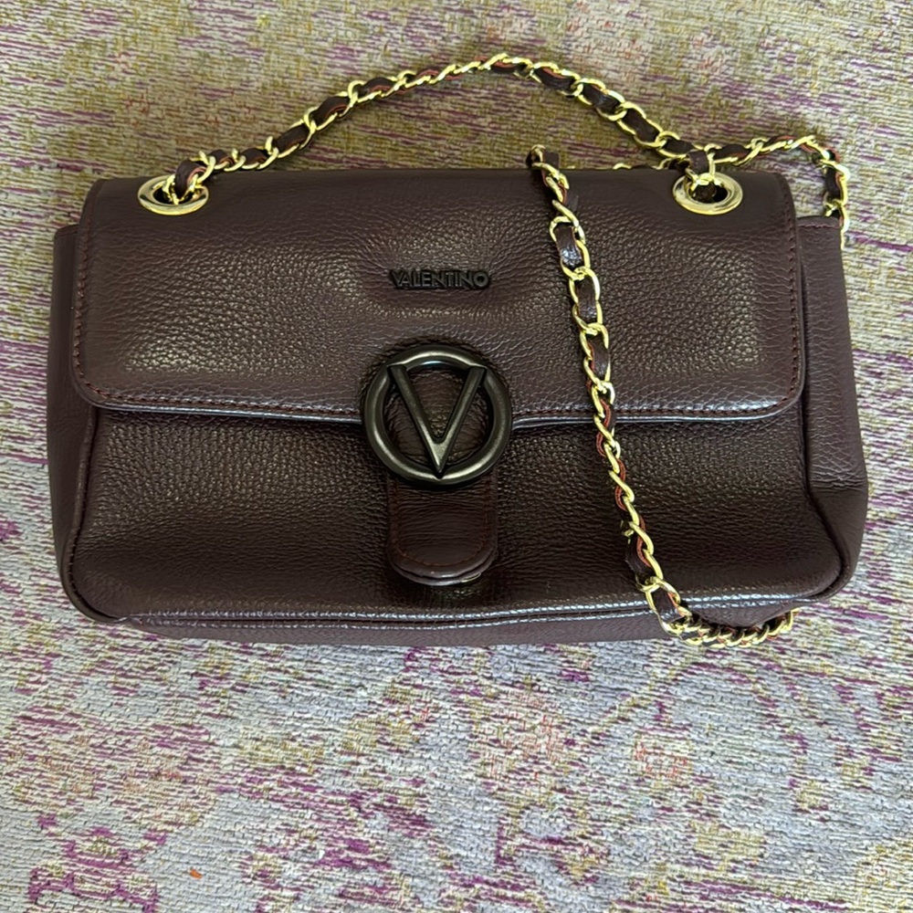 Valentino full size bag. - Picture 1 of 6